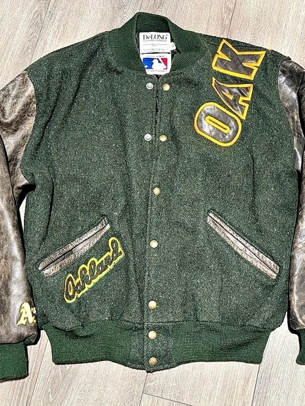 DeLONG Oakland Athletics varsity jacket Green & Brown Size Large